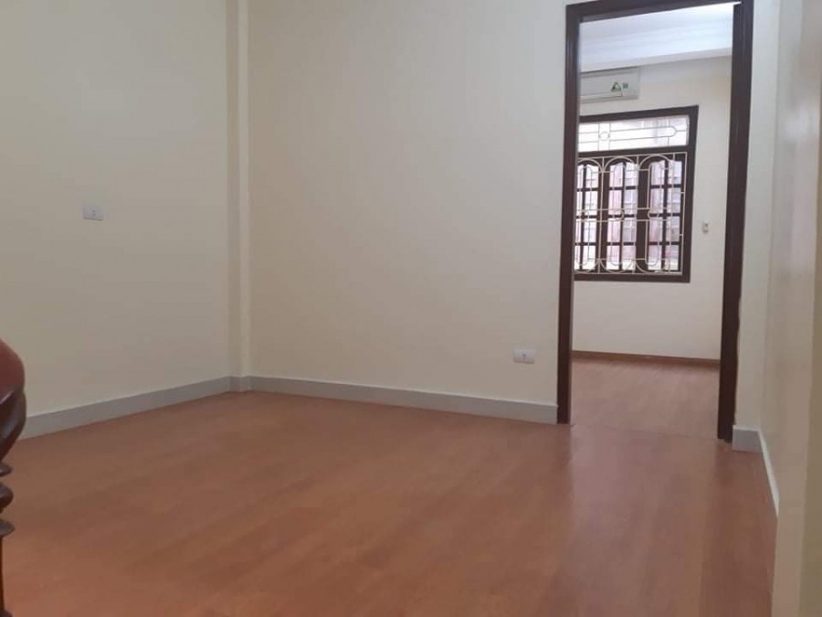 Bán nhà ngõ 168 Kim Giang-35m2 x 4 tầng giá chỉ 2.95 tỷ-10m ra ô tô tránh-gần phố