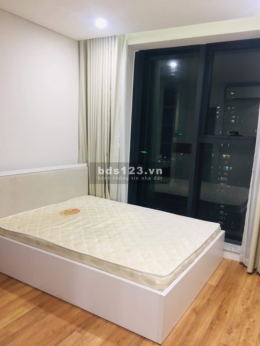 Cho thuê Căn hộ CC Legend Tower 109 Nguyễn Tuân 91m2 3Pn full đồ.Giá: 16.5Tr/Tháng