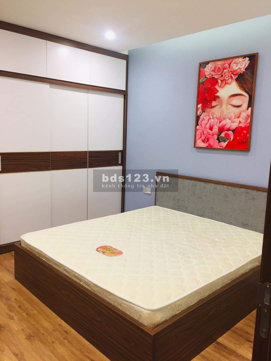 Cho thuê Căn hộ CC Legend Tower 109 Nguyễn Tuân 91m2 3Pn full đồ.Giá: 16.5Tr/Tháng