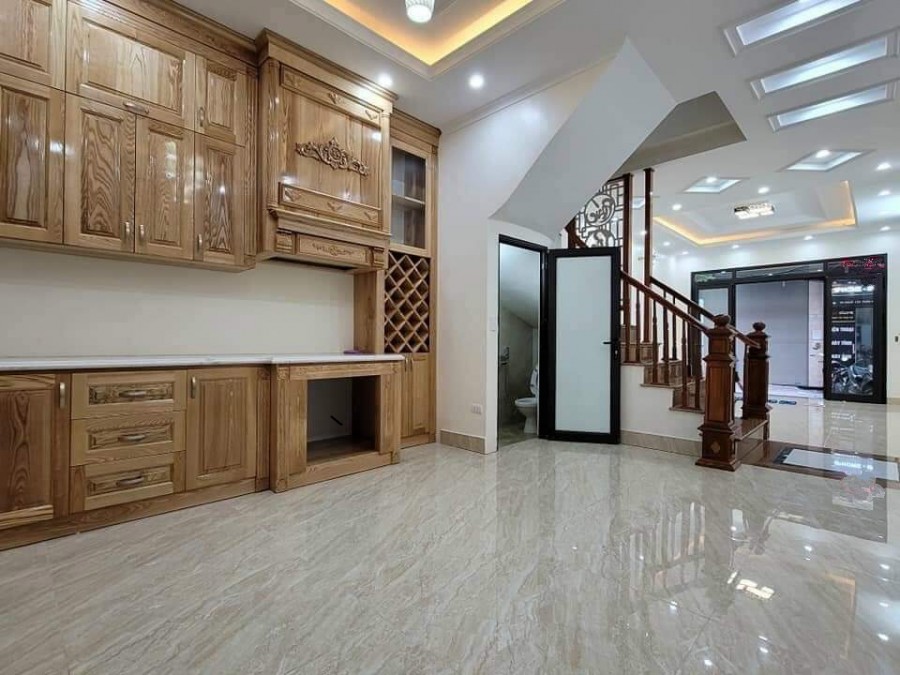 Bán nhà Thái Hà lung linh chỉ 15,8 tỷ kinh doanh đỉnh, ngõ vip 2 oto tránh