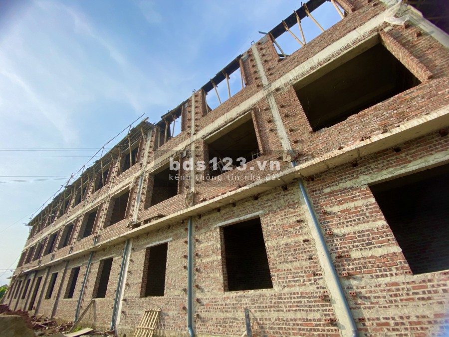 Bán Ki Ốt Chợ Chiều TT Hậu Lộc. Liên Hệ 0357 808 452