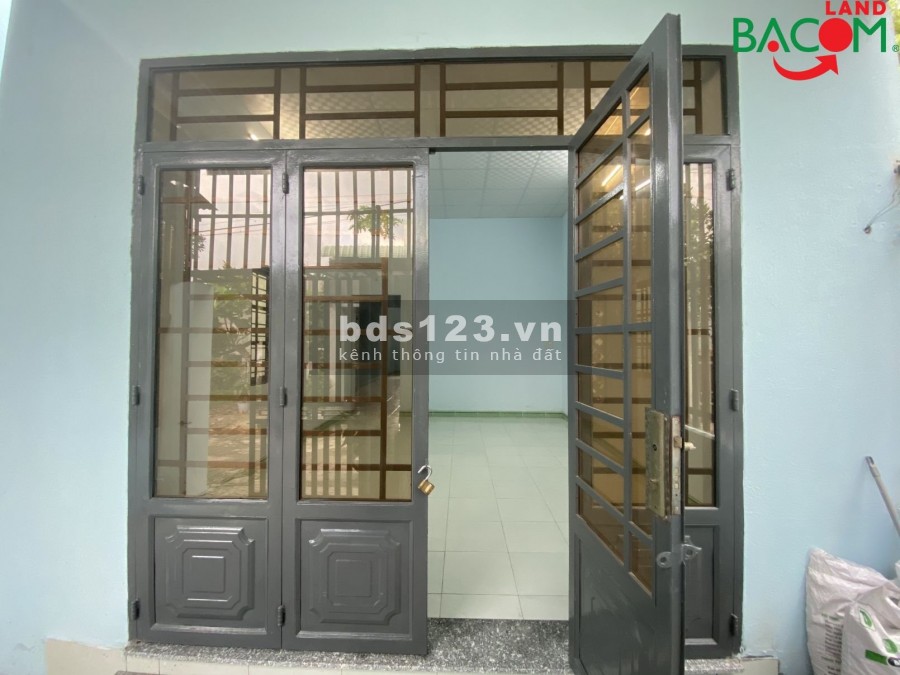 Bán nhà cấp 4 SHR ngay mần non hoàng yến Trảng dài giá chỉ 1ty550