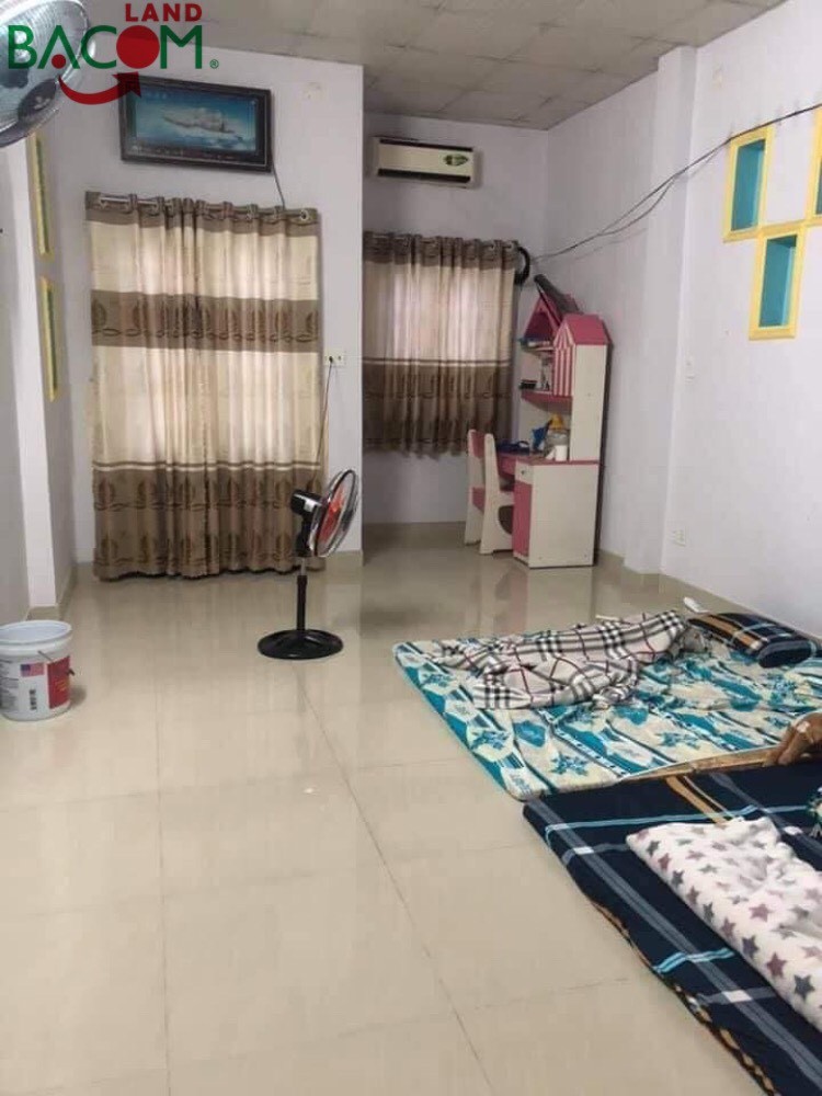 Cần bán căn nhà 1T1L dt sàn 120m2, ngay trung tâm Biên Hoà