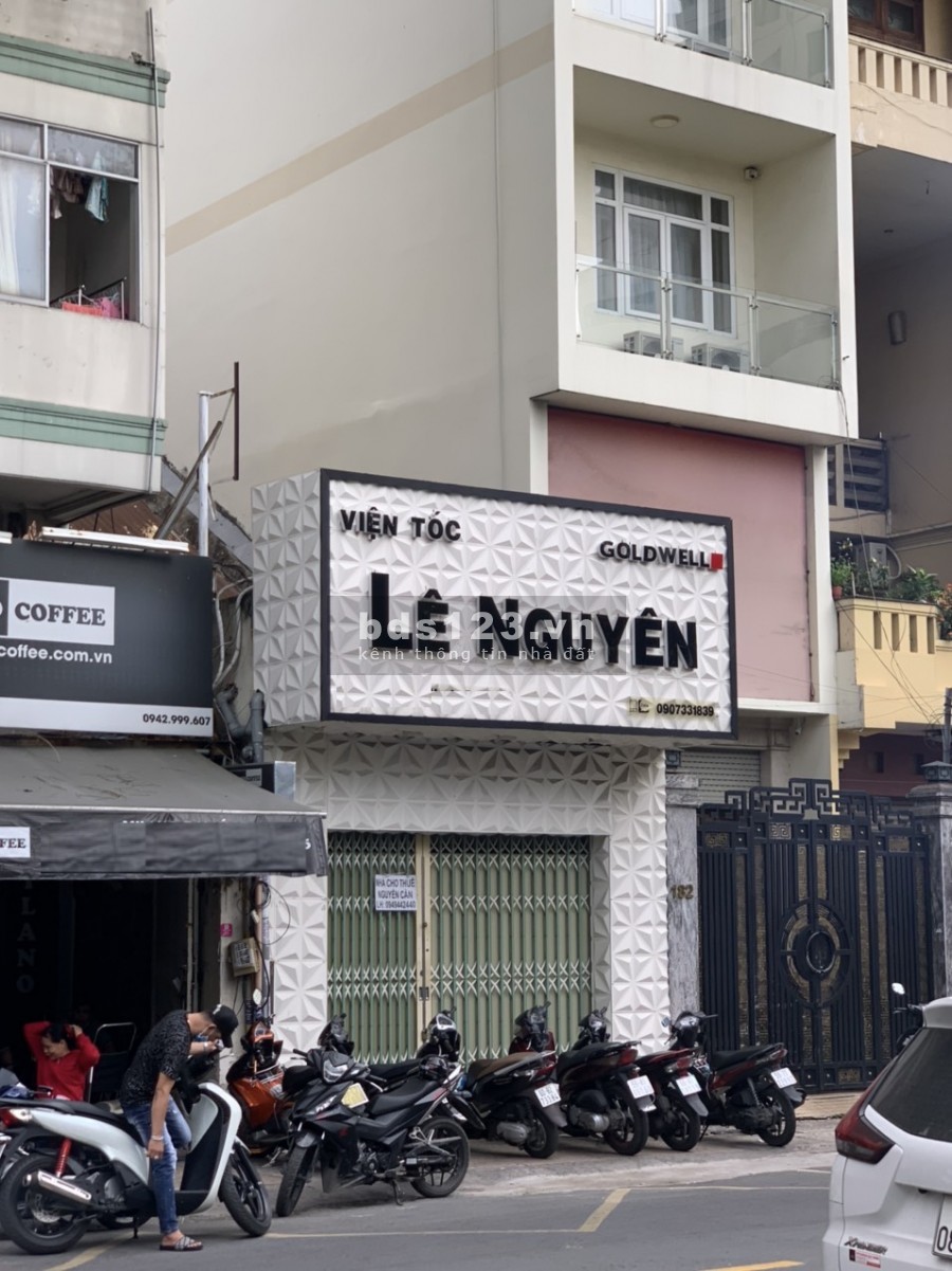 Cho thuê Nhà nguyên căn Mặt tiền, Sư Vạn Hạnh, P. 9, Q. 5. 32tr