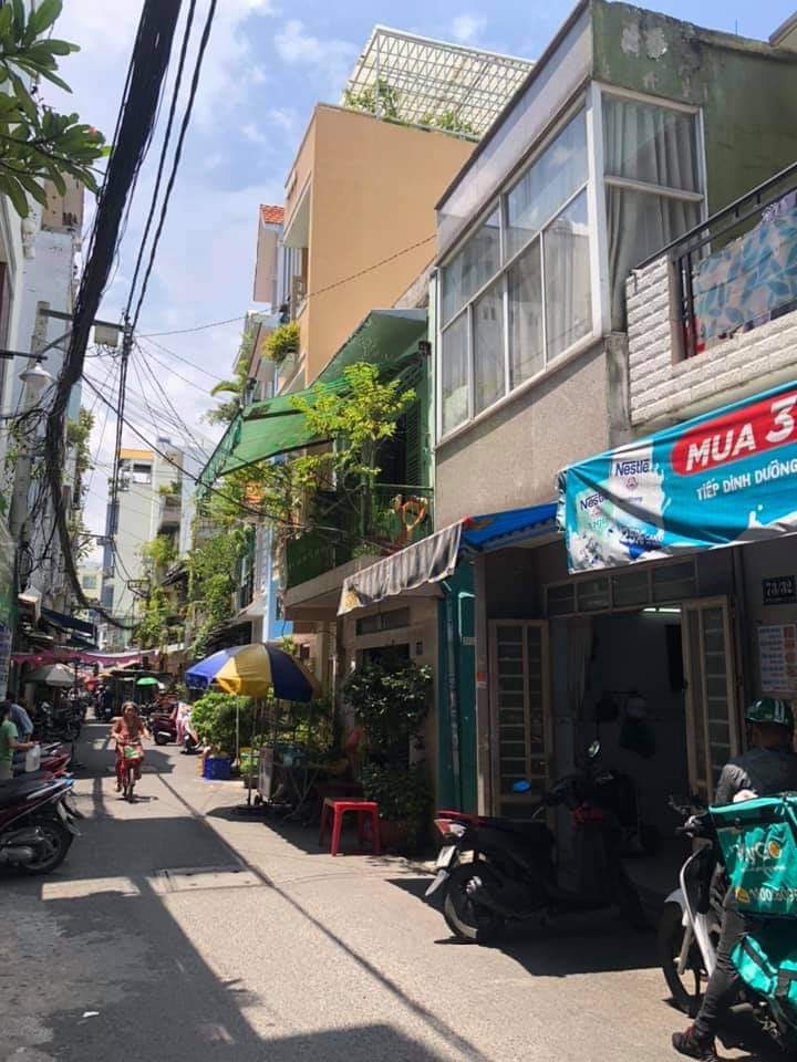 Nhà khu kinh doanh HXH Huỳnh Văn Bánh, P.17, Quận Phú Nhuận, giá 8,5 tỷ, DT 4x12m.
