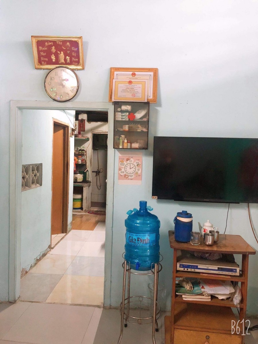 Bán nhà Trần Văn Quang, 10x10, giá rẻ, hẻm xe tải vô tận nhà