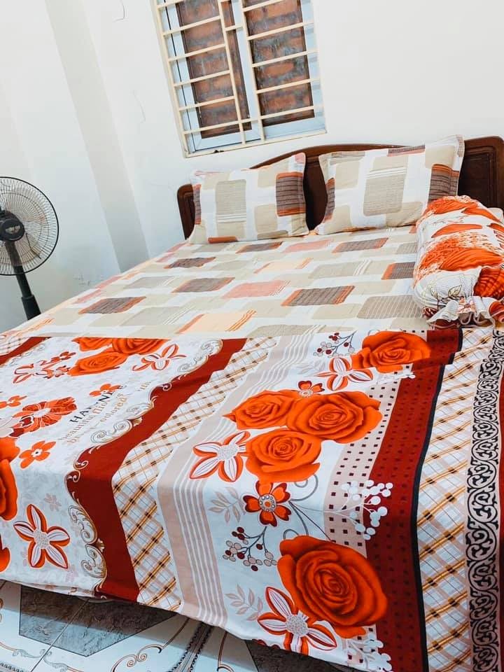 Nhà đẹp, ô tô qua Hoàng Hoa Thám, DT 38m2*3T, giá 5.5 tỷ.