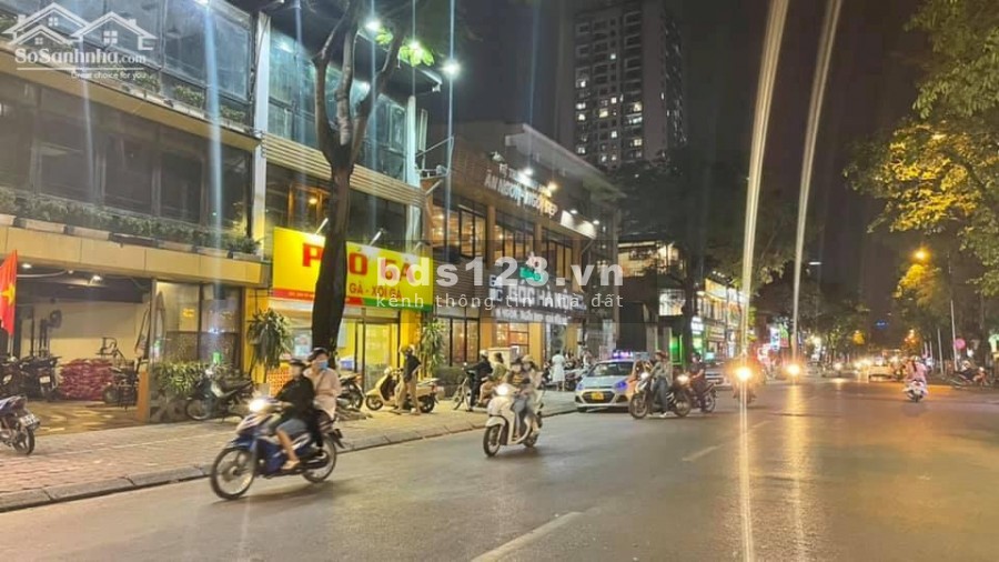 Nhà như đất lô góc mặt phố Vip Tô Hiệu Quận Cầu Giấy, dt 260.5m2, 3 tầng - chủ tiếp tục hạ chào.