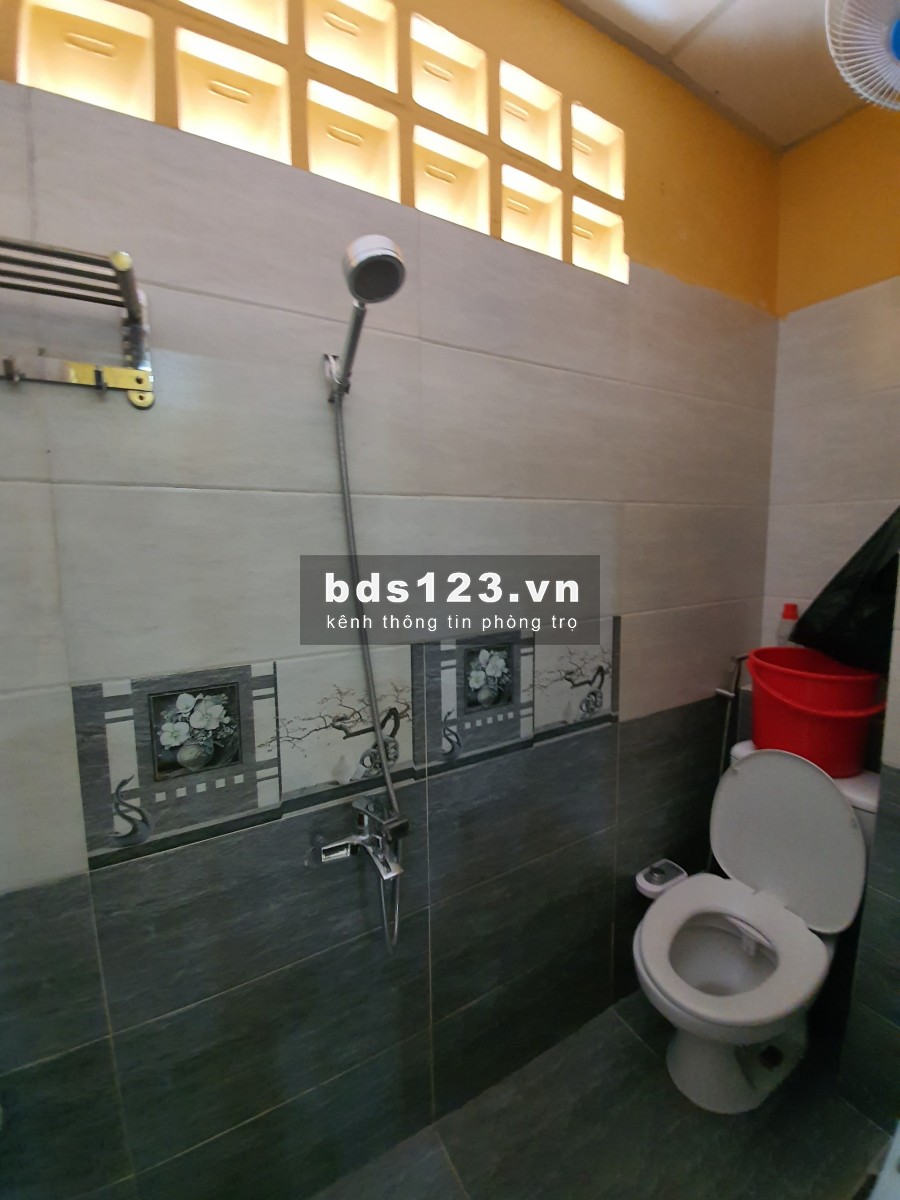 Cho thuê phòng trọ đầy đủ tiện nghi, free mọi dịch vụ đường Tôn Thất Thuyết quận 4 giá chỉ 4 triệu