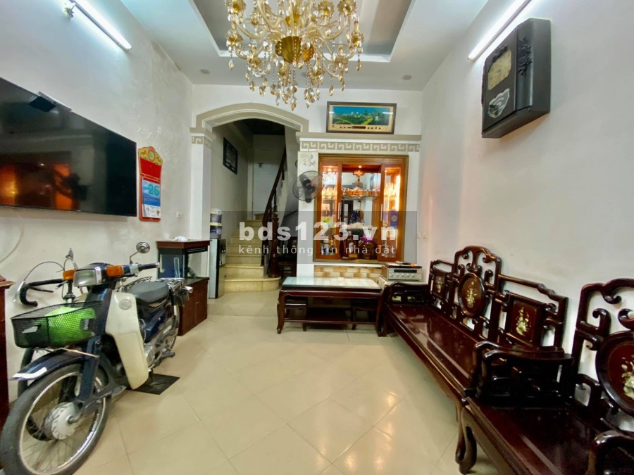 Bán nhà Trung Tả an sinh đỉnh 45m2,5 tầng, 3.8tỷ,mua 1 được 2