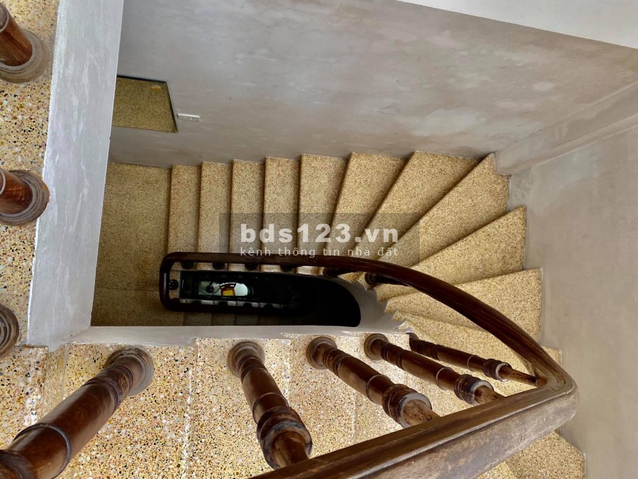 Bán nhà Trung Tả an sinh đỉnh 45m2,5 tầng, 3.8tỷ,mua 1 được 2