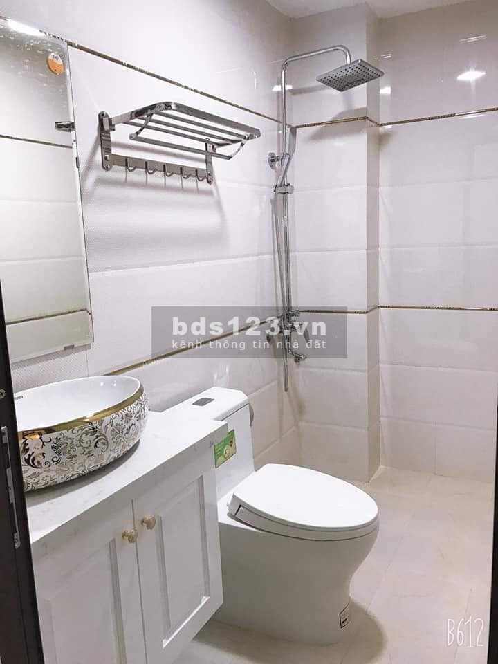 Chỉ với 3.9 tỷ bạn đã sở hữu ngay nhà đẹp Phố Trích Sài cách Hồ Tây chưa đến 100m