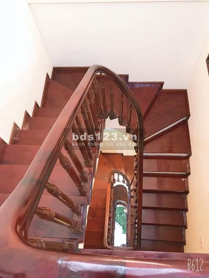 Chỉ với 3.9 tỷ bạn đã sở hữu ngay nhà đẹp Phố Trích Sài cách Hồ Tây chưa đến 100m