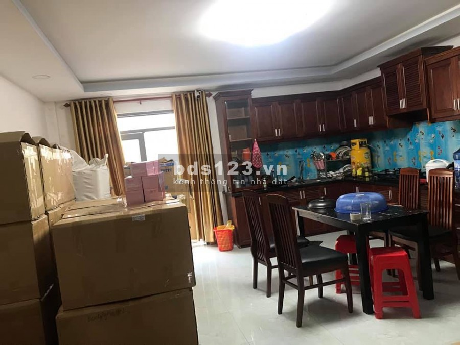 SIÊU PHẨM CỰC ĐẸP ĐƯỜNG TO, XE HƠI ĐUA NHAU (DT 100M) GIÁ CHỈ 8.7TỶ