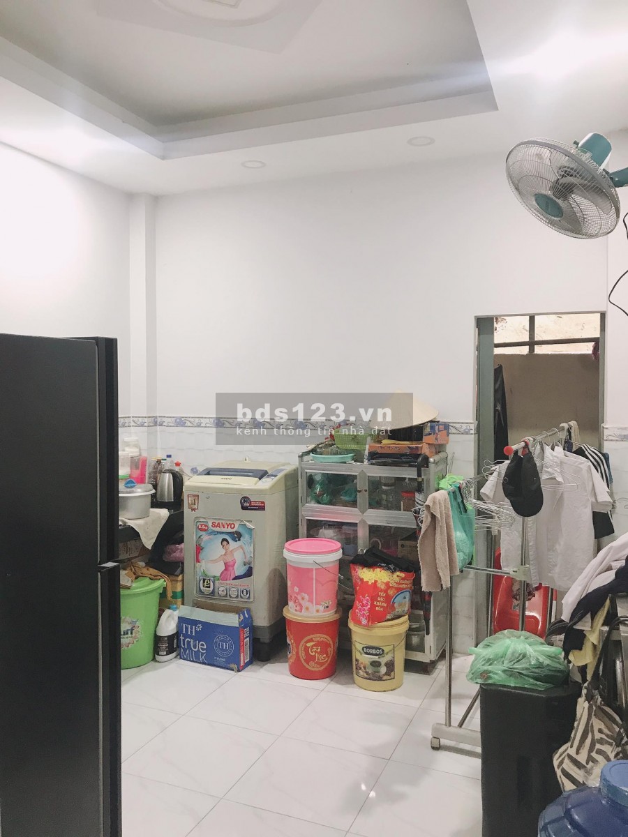 Bán nhà Phường 13 Gò Vấp 3 tỷ Gần Gần Mặt tiền Đường