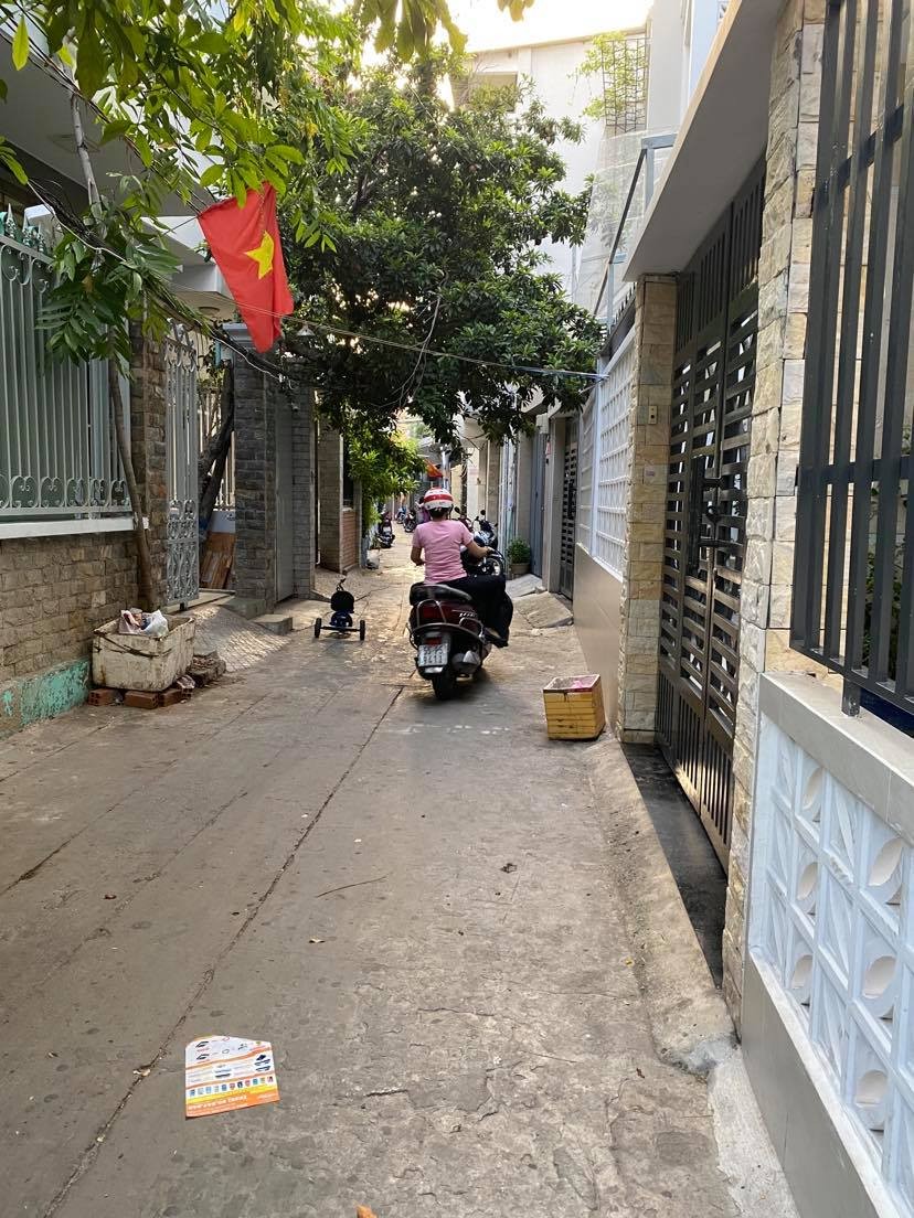 Bán nhà hẻm xe hơi chính củ đường Phan Huy Ích, Tân Bình, 4 tầng, giá chỉ 4.5 tỷ