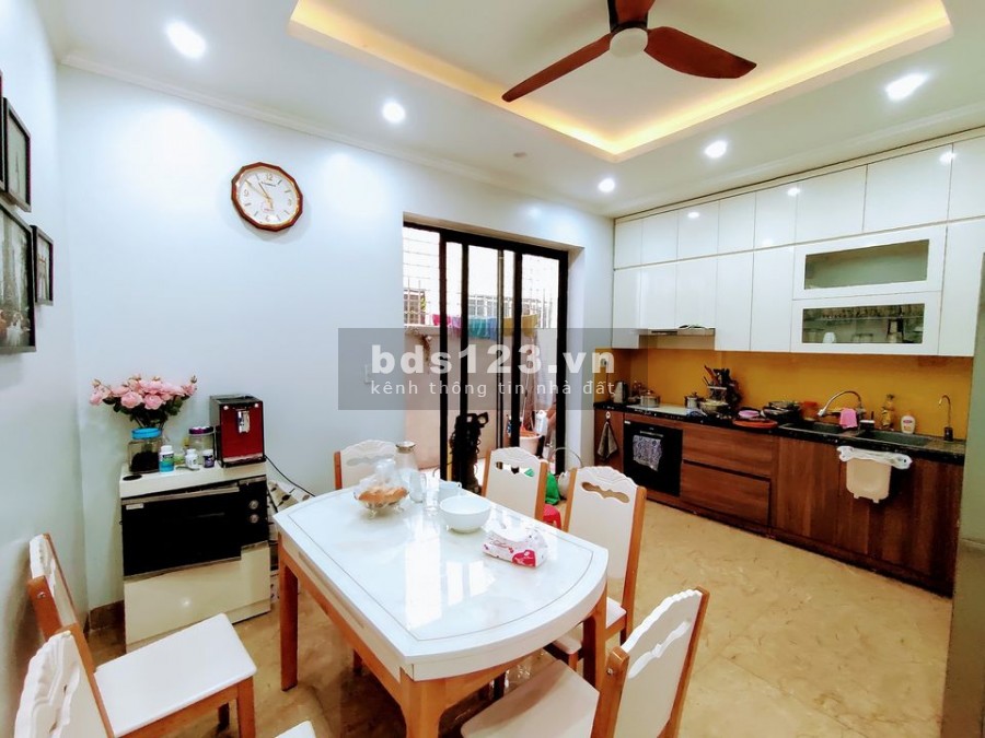 Bán nhà Liền kề Hoàng Huy Pruksa An Đồng 72m2 x4 tầng đã hoàn thiện cực đẹp giá rẻ