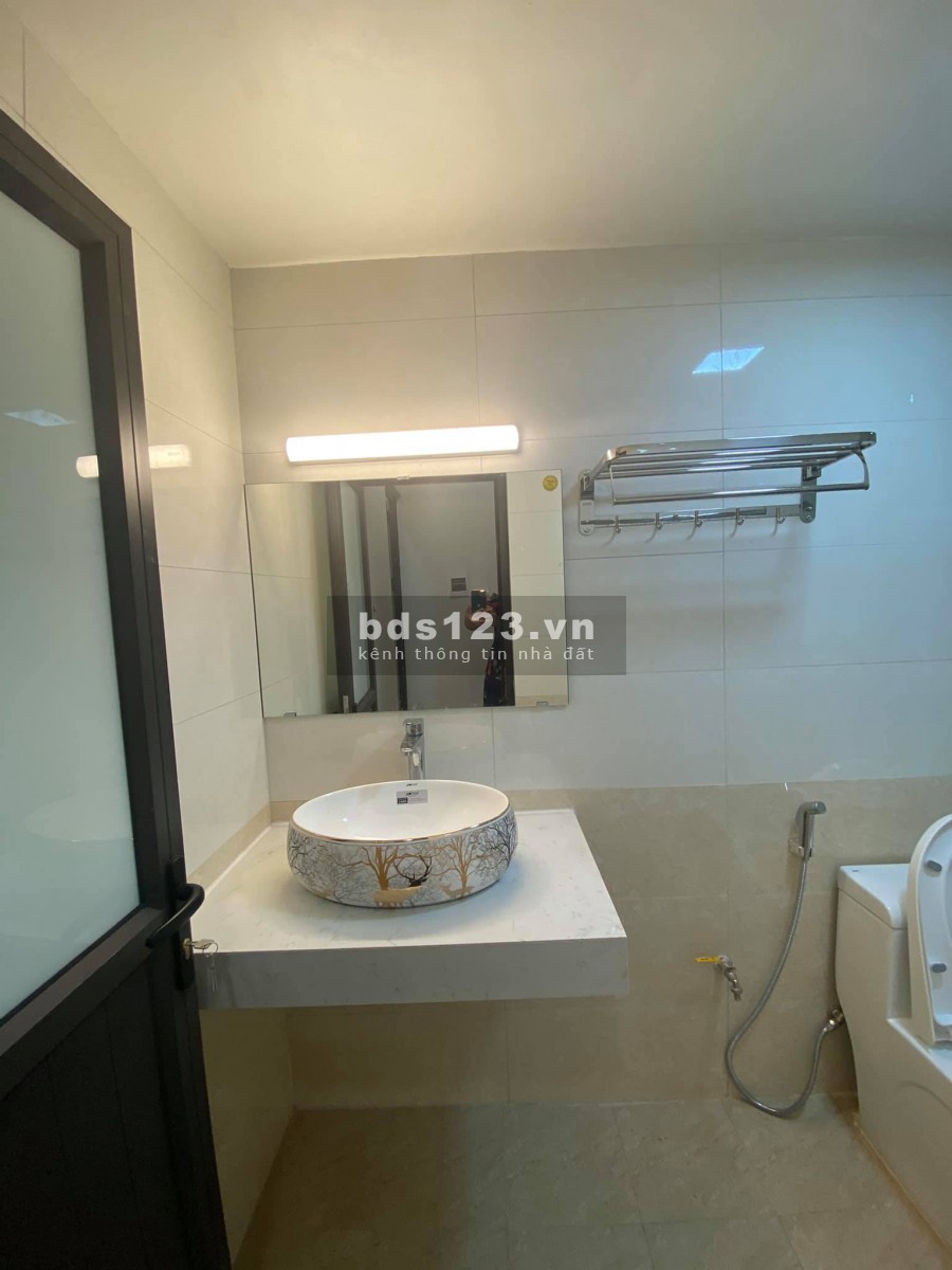 Hạ sốc 300tr bán gấp hà Minh Khai dt 35m2, ngõ thông, nhà mới giá nhỉnh 3 tý