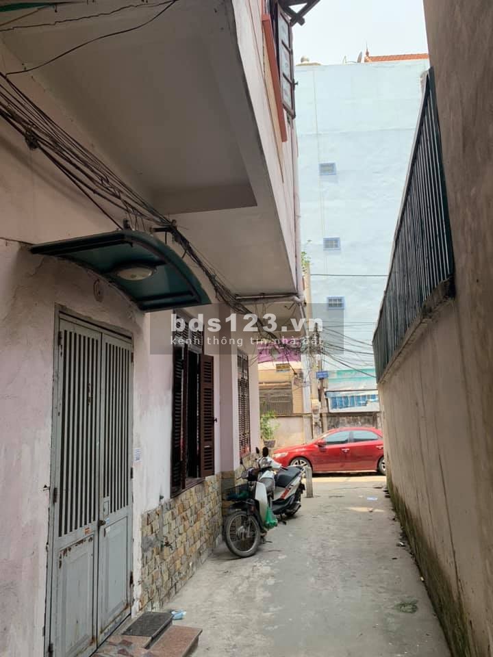 Bán nhà phân lô( lô góc) 2 mặt ngõ Chùa Láng,1194 Láng, 55m2 *5T, Ôtô tránh, kinh doanh.