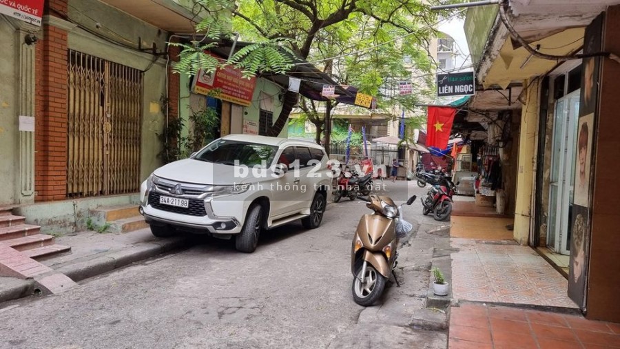CẦN BÁN NHÀ MẶT NGÕ NGUYỄN KHANG - 10X TỶ Ô TÔ ĐỖ CỬA - MẶT TIỀN 6,5M