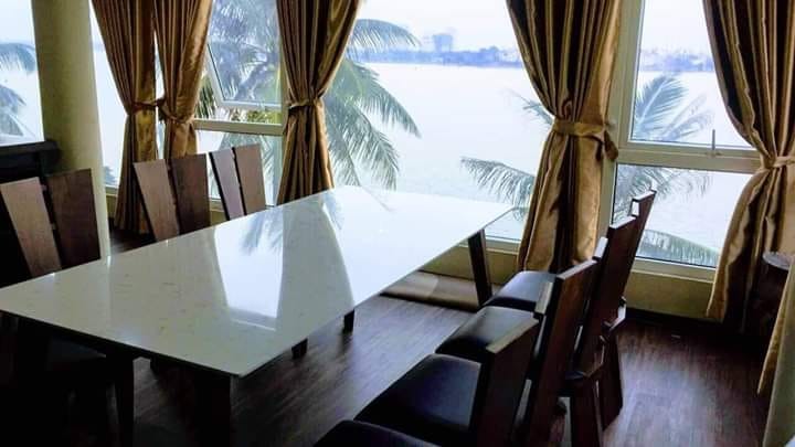 Mặt phố Tây Hồ 130m2, 5 tầng, mt 12m, giá bán 55 tỷ. View hồ lộng giá, kinh doanh siêu lợi nhuận