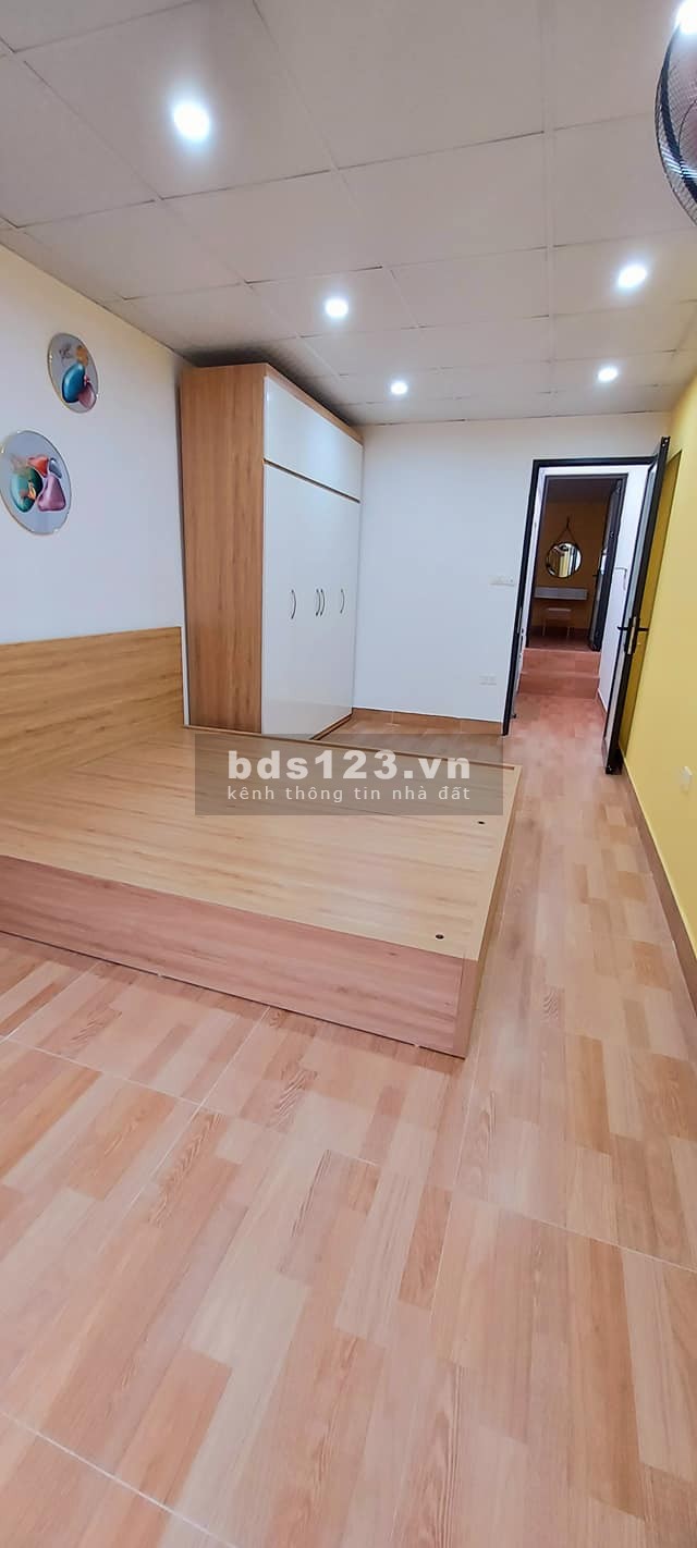 Đội Cấn, Ba Đình 40m 3 tầng ở ngay giá chỉ 3.85 tỷ