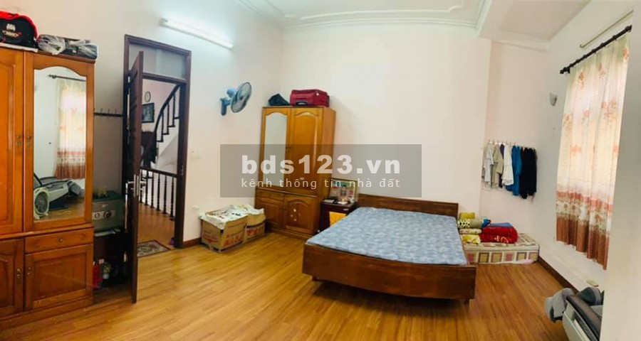 Bán nhà phân lô( lô góc) 2 mặt ngõ Chùa Láng,1194 Láng, 55m2 *5T, Ôtô tránh, kinh doanh.