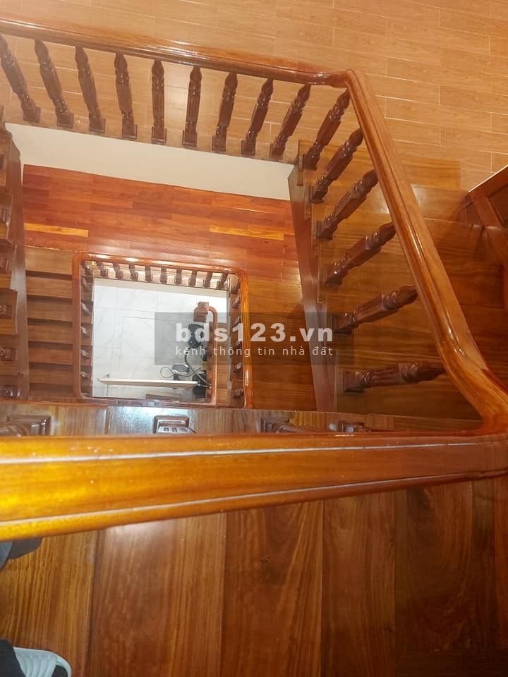 Khu Đấu Giá Giang Biên, 110m2 MTx5.2m 5T Long Biên