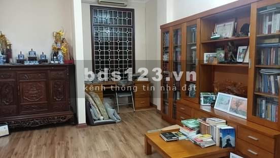 Trần Đại Nghĩa Ngõ Tự Do 72M 5T mt 4.1m, giá 10.6 tỷ Hai Bà Trưng