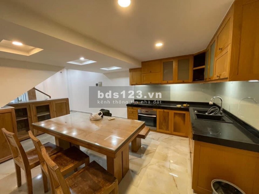 Bán nhà đẹp hẻm Vip 10m Trần Hưng Đạo, Khu văn phòng, tòa nhà Building, Công nhận đủ 5x15