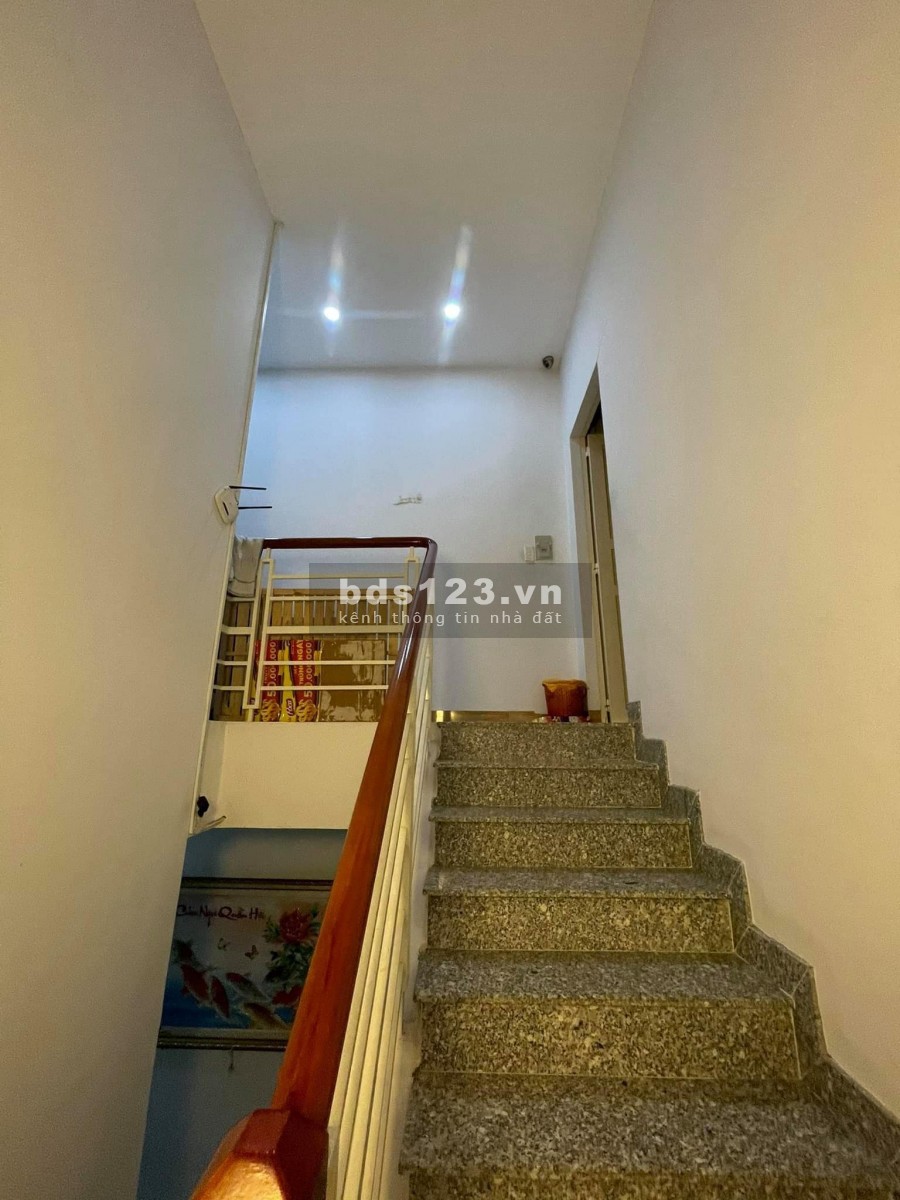 (Quận 12)Bán nhà cực đẹp, hxh, Nguyễn Văn Qúa, dt 68m2, 2 tầng, giá 3.68 tỷ
