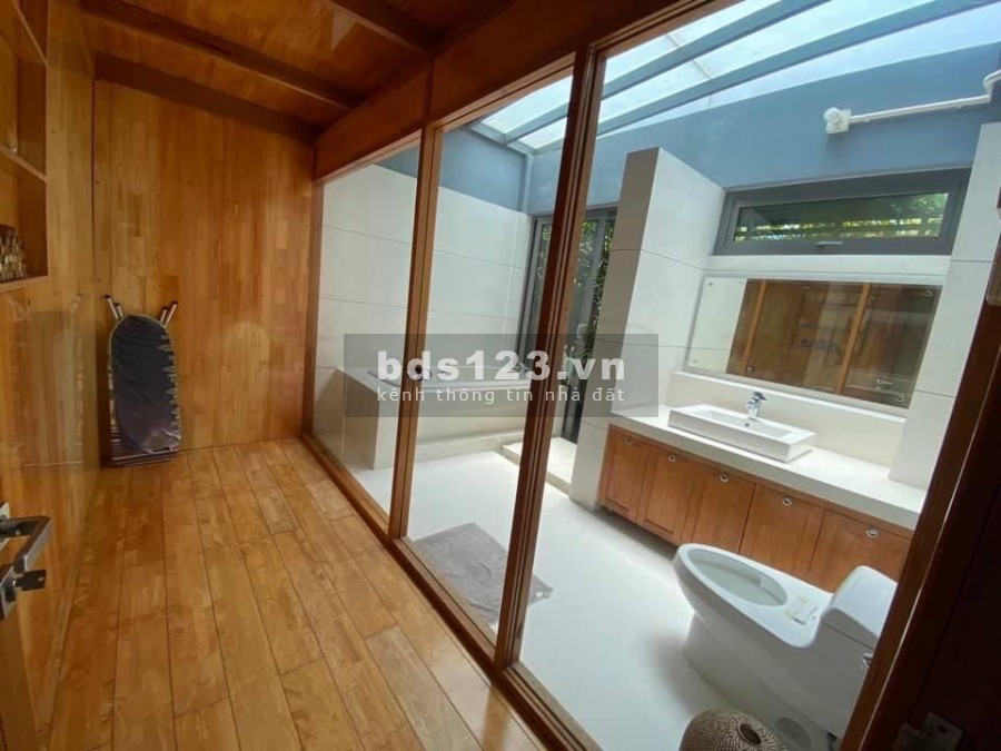 Bán nhà đẹp hẻm Vip 10m Trần Hưng Đạo, Khu văn phòng, tòa nhà Building, Công nhận đủ 5x15