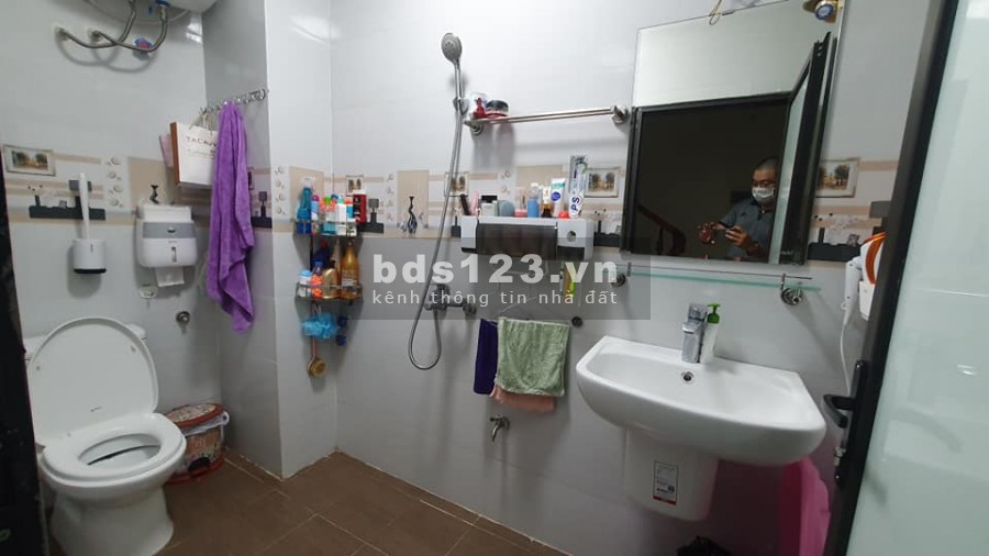 Nhà Hồ Tùng Mậu, Quận Bắc Từ Liêm, dtsd 30m2, 5 tầng, mt 3.53m, giá chỉ 3.2 tỷ