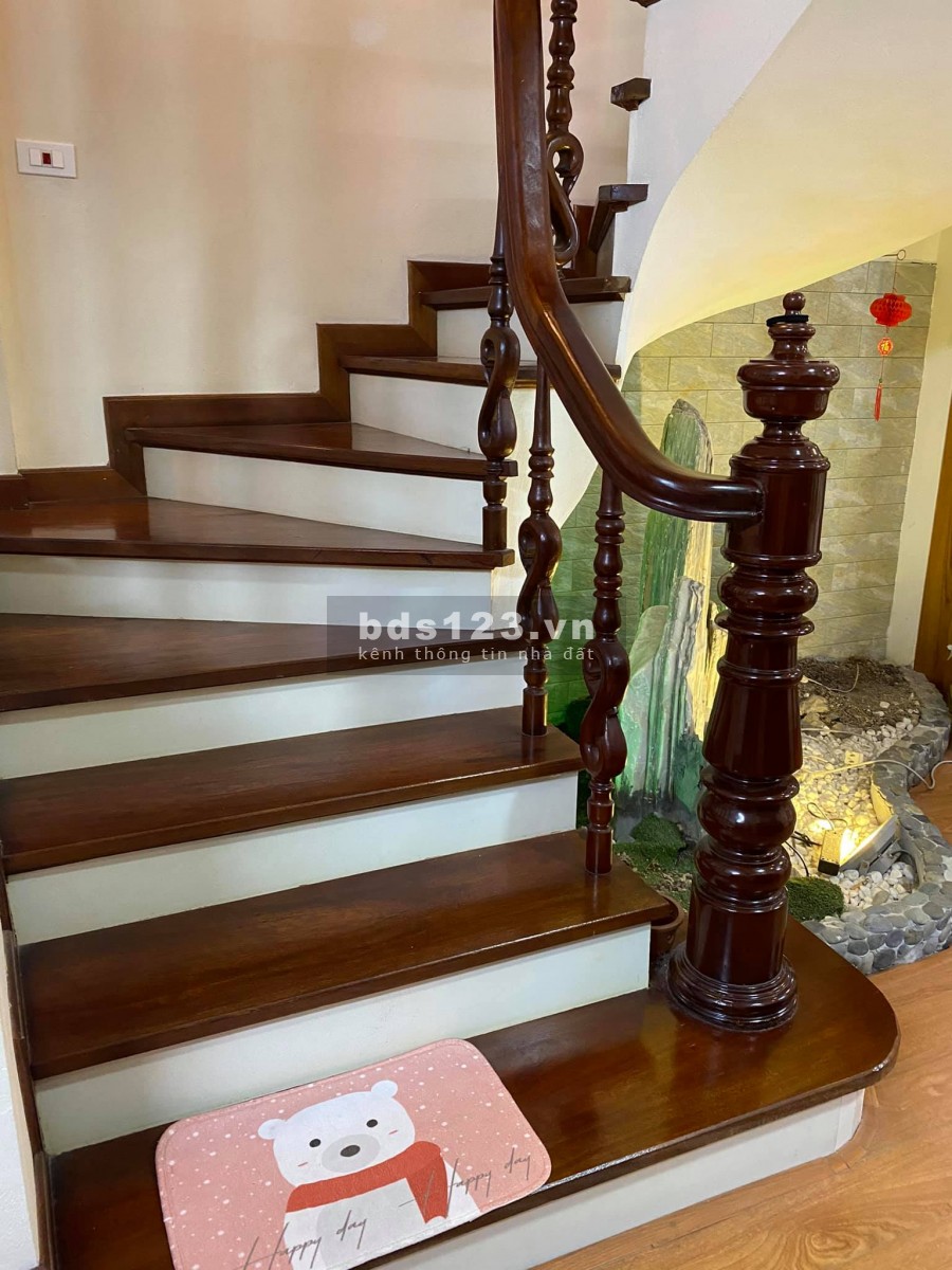 Nhỉnh 4 tỷ sở hữu nhà 5 tầng đường 19/5 Văn Quán, Hà Đông, LH: 0913621088.