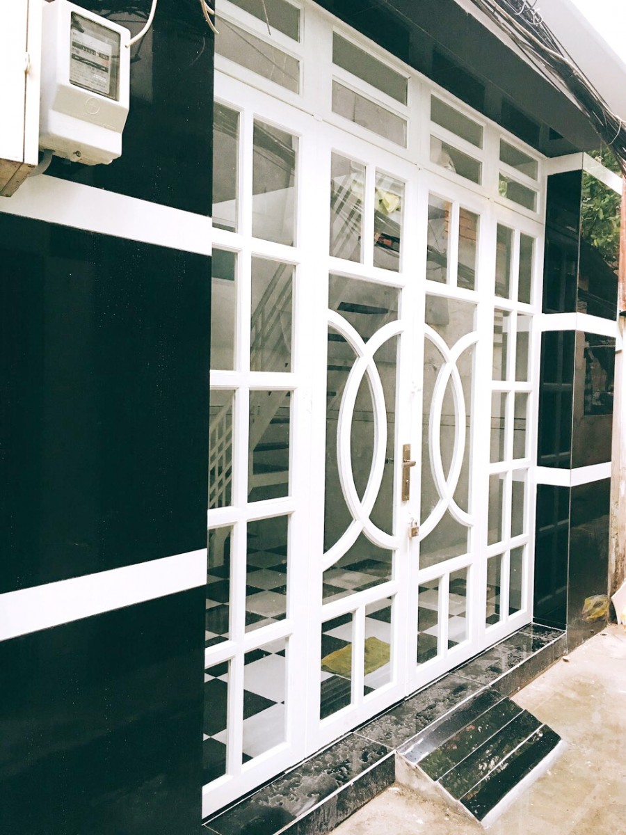 Nhà mới, nhỏ xinh, có gác hẻm 690 Nguyễn Duy P12 Q8