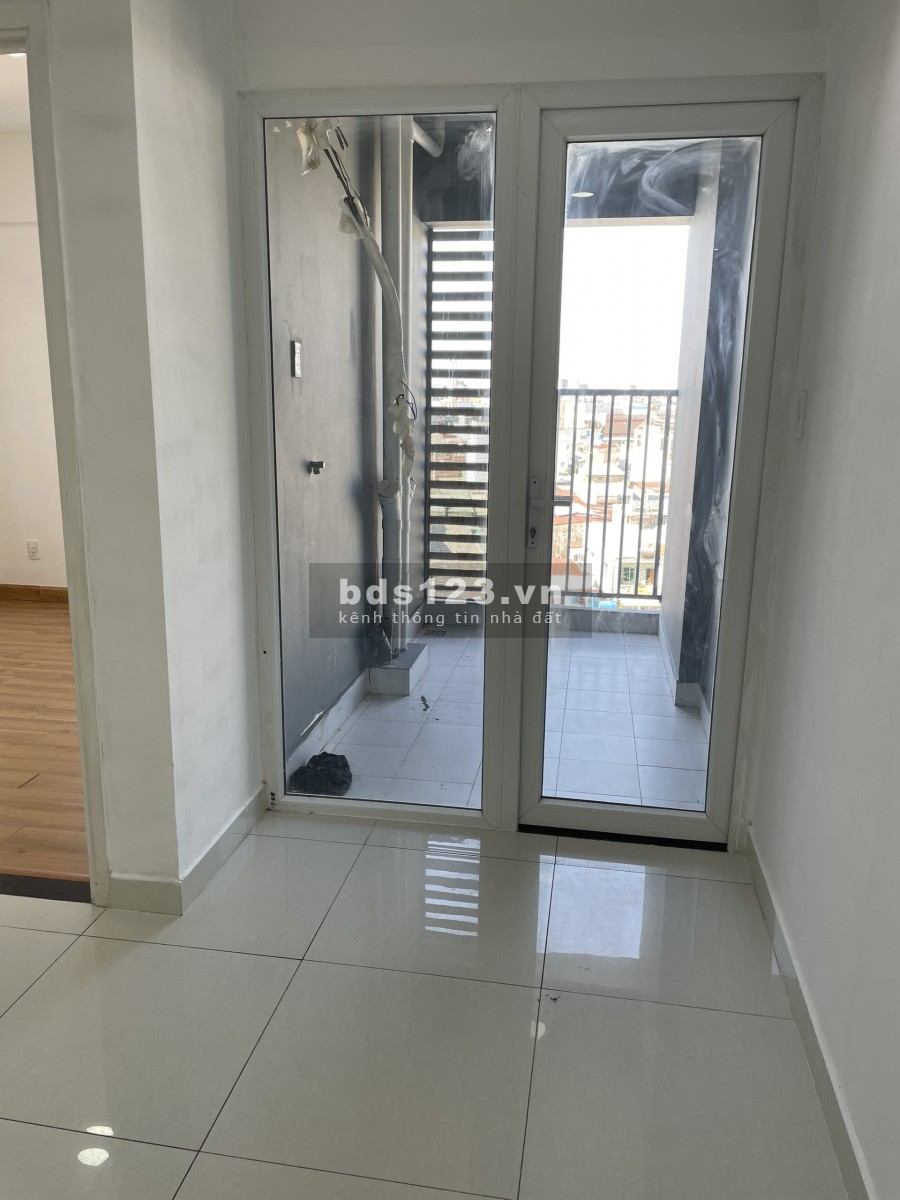 Em còn 2 căn hộ Prosper Plaza 54m2, 65m2 nhà trống cần cho thuê