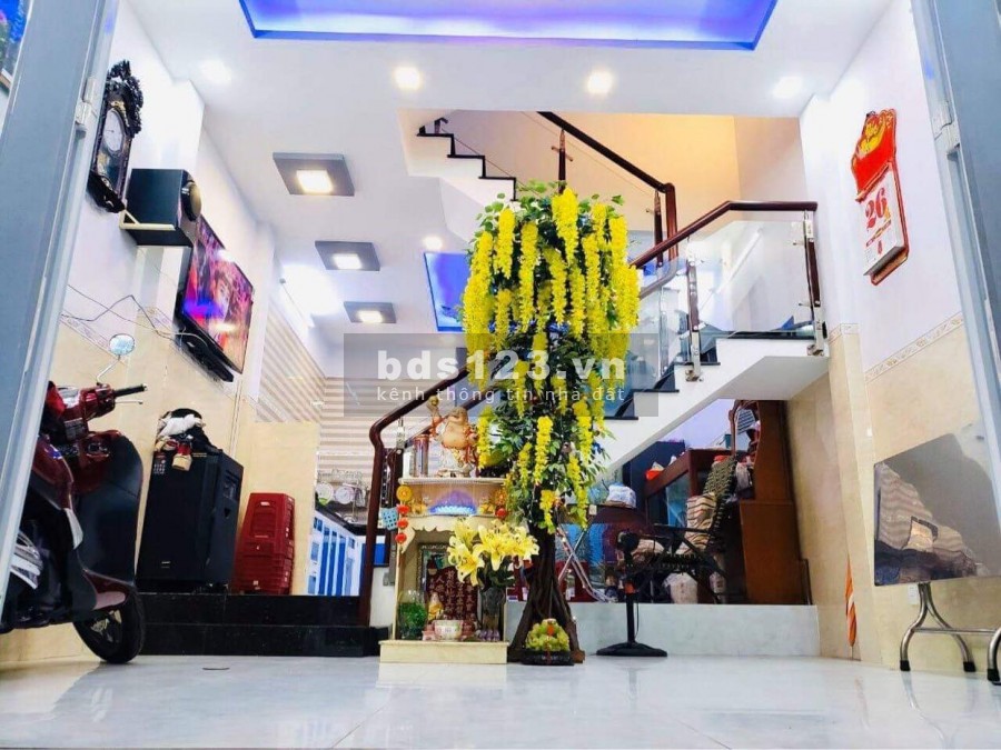 Bán nhà Quận Bình Thạnh 45M2 Đường Xô Viết Nghệ Tĩnh Phường 25 4 Tầng giá 5.7 tỷ