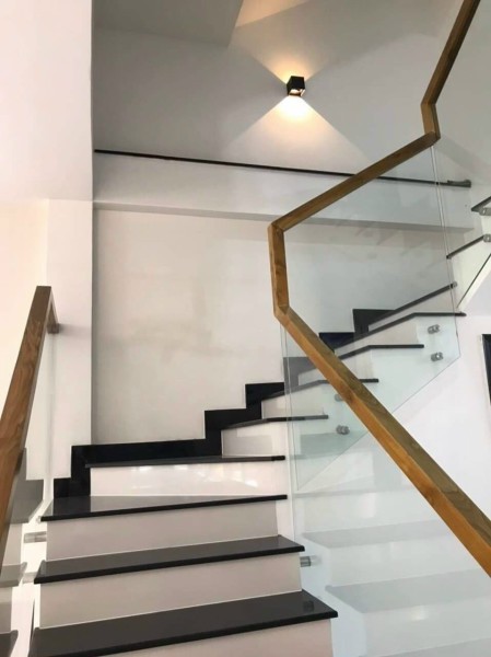 Nhà Đường Ni Sư Quỳnh Liên Quận Tân Bình DT 60m2 Giảm mạnh 1 tỷ