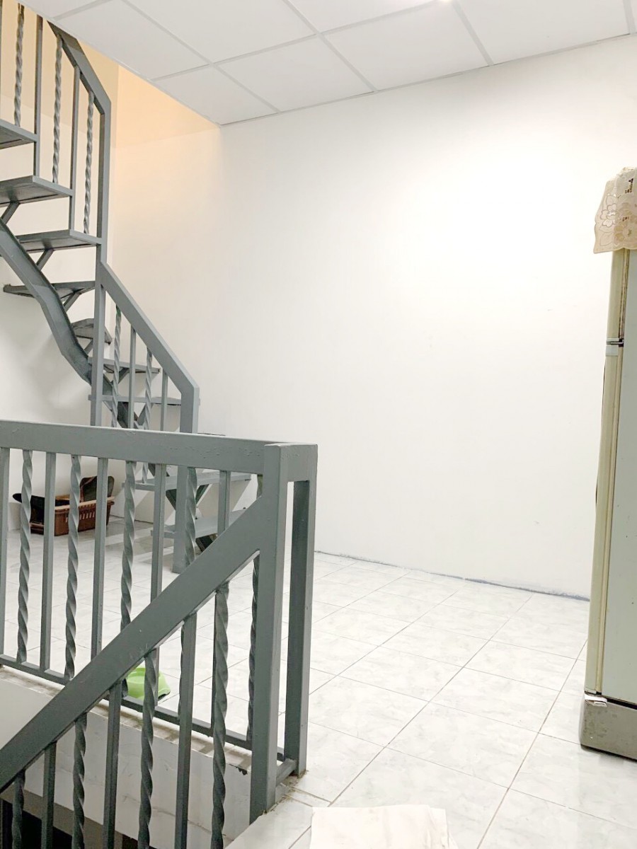 Nhà mới, 23m2, sát mặt tiền Hưng Phú Phường 9 Quận 8