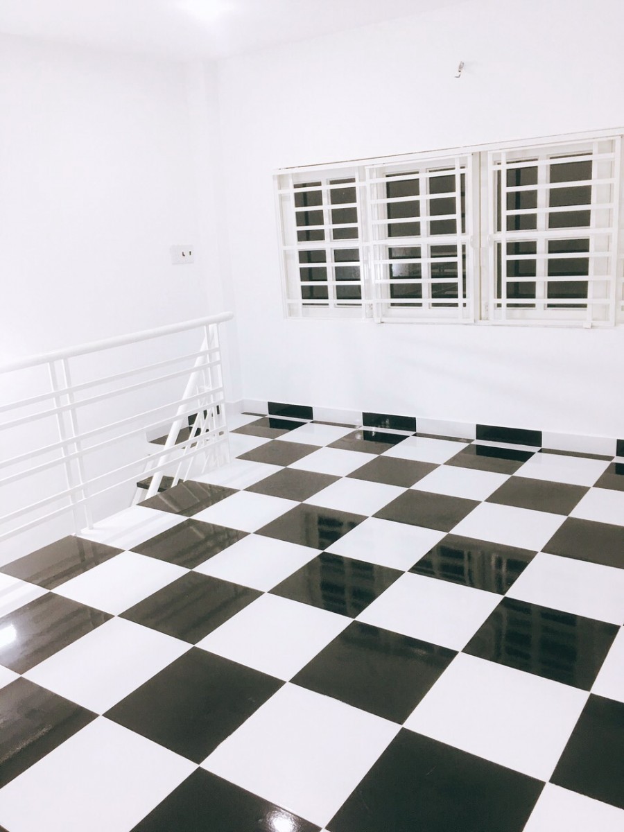 Nhà mới, nhỏ xinh, có gác hẻm 690 Nguyễn Duy P12 Q8
