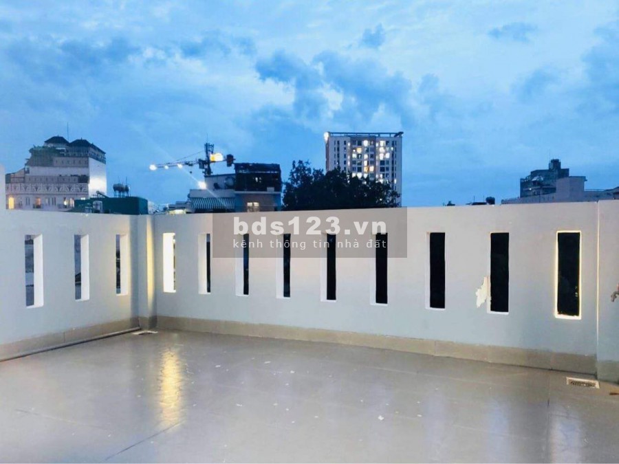 Bán nhà Quận Bình Thạnh 45M2 Đường Xô Viết Nghệ Tĩnh Phường 25 4 Tầng giá 5.7 tỷ