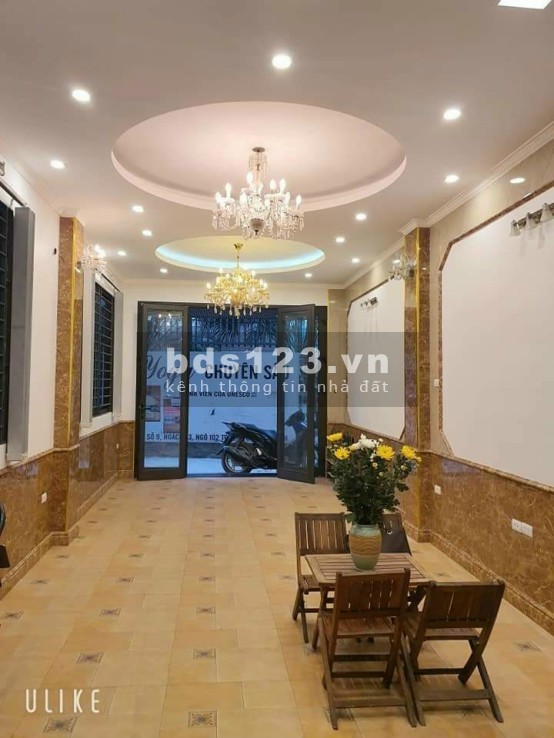Bán nhà đường Trường Chinh 7 tầng, Gara oto, Thang máy.