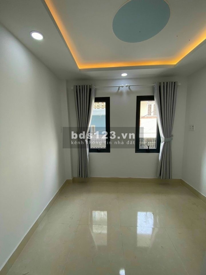 Nhà chính chủ hẻm ô tô 6.5M Tân Quý Tân Phú, chỉ 5.x Tỷ