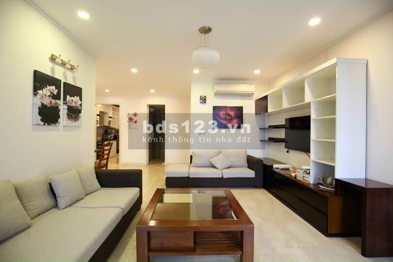 Cho thuê căn hộ L1, tầng 12, diện tích 154m2 , full nội thất, lh: 0972933496