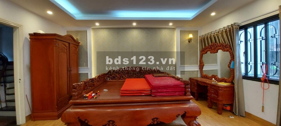 Bán nhà ngõ Lan Bá, Khâm Thiên, dtsd 45m2, 5 tầng đúc, giá 5 tỷ