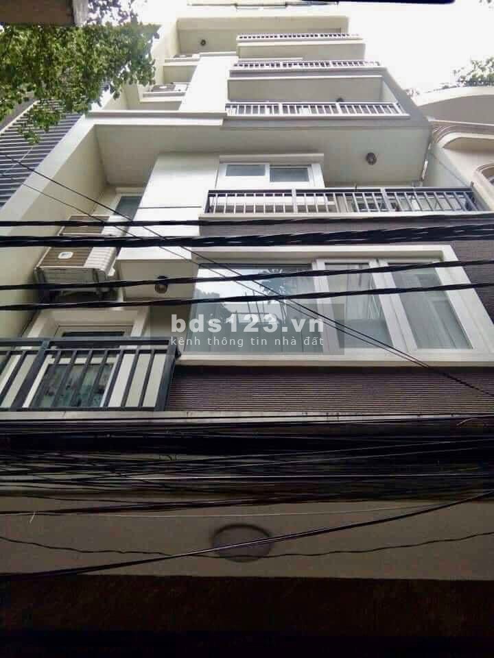 Bán nhà Trần Khát Chân, 5 tầng bê tông, dt 60m2, cho thuê 25 triệu/tháng, ô tô đỗ cửa, nhỉnh 5 tỷ