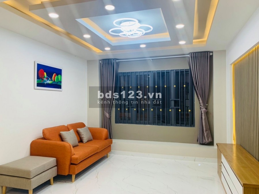 Chỉ 75 triệu/m2, nở hậu Phan Văn Trị, 73m2, 5,7x13, chỉ 5 tỷ 500 triệu