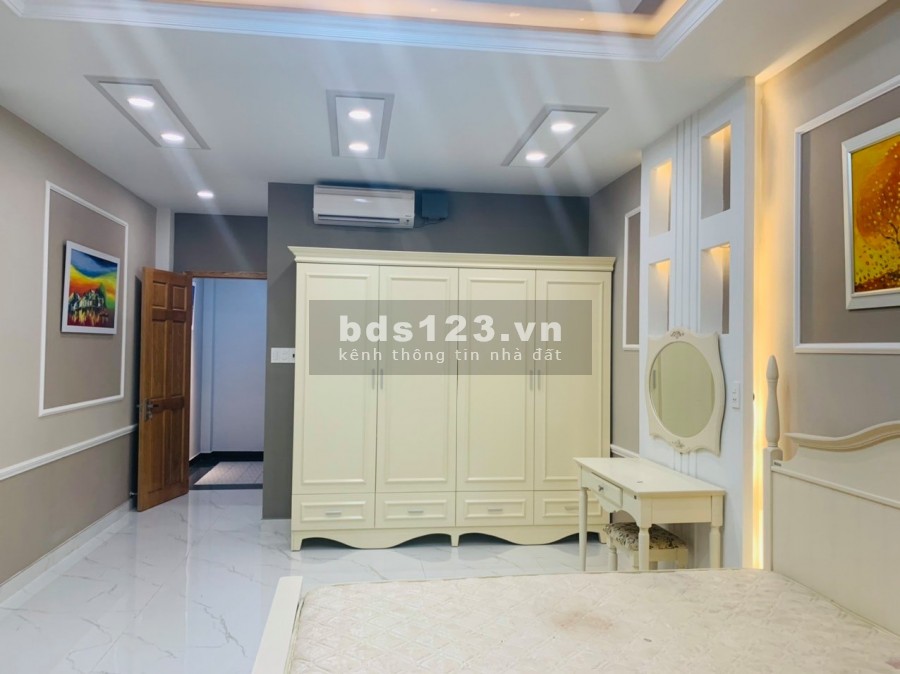 Chỉ 75 triệu/m2, nở hậu Phan Văn Trị, 73m2, 5,7x13, chỉ 5 tỷ 500 triệu