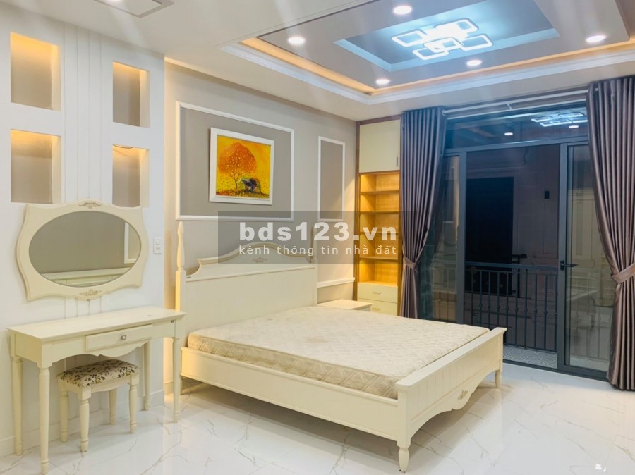 Chỉ 75 triệu/m2, nở hậu Phan Văn Trị, 73m2, 5,7x13, chỉ 5 tỷ 500 triệu