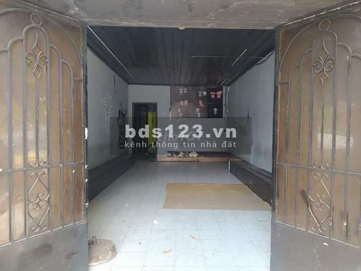 Mặt bằng siêu đẹp 4x25 Đối diện truờng Cao Đẵng Phước Bình Q9, giá 15tr